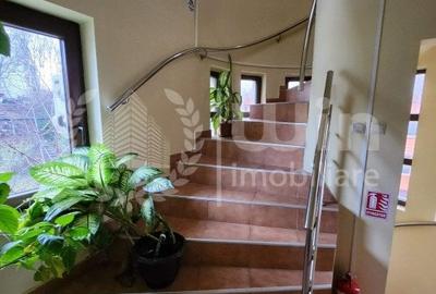 Vila individuala cu 10 camere ideal pt. clinica | Zorilor | Ciresilor! - 22