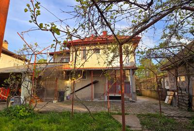 Pucioasa Dambovita,  zona centrala, vanzare casa si teren - 10