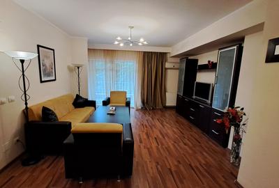 Apartament cu 3 camere decomandat în Băneasa
