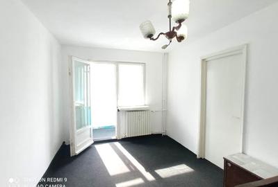 Apartament cu 3 camere semidecomandat în Groapa - 5