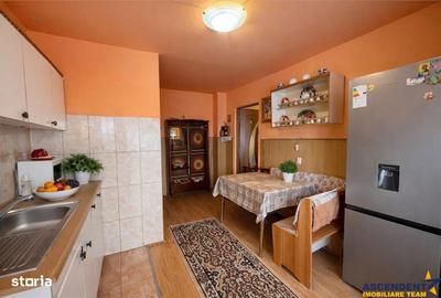 Apartament cu 2 camere semidecomandat, mobilat în Tudor - 3