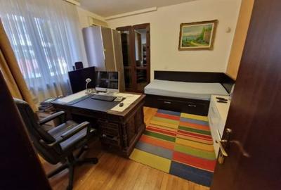 Vila de vanzare  B-dul Uverturii - 9