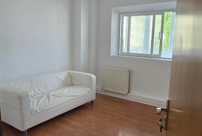 Apartament 3 camere cu centrala proprie - 17