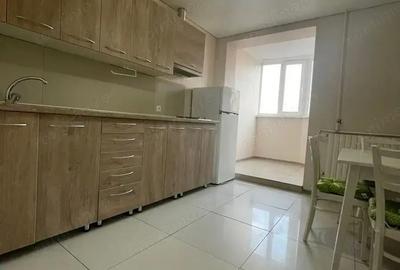 Apartament cu 2 camere decomandat în Apărătorii Patriei - 2