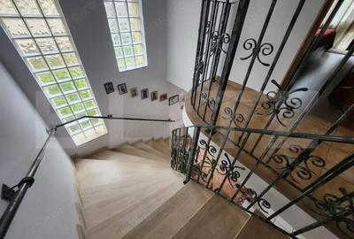 Casă cu 6 camere cu Teren 241 Mp în Central - 7