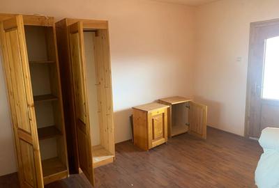 Casă cu 5 camere cu Teren 1400 Mp în Central - 4