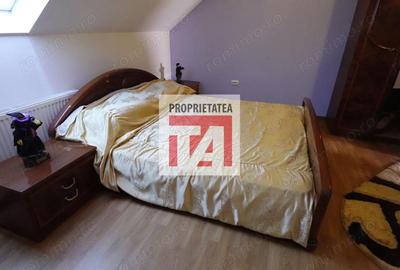Casă cu Teren 1500 Mp în Central - 4