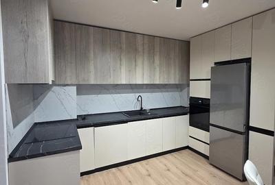 Apartament cu 2 camere semidecomandat în Florești - 1