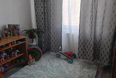 Apartament 4 camere. Zona Panselelor. Cu Centrala. - 7