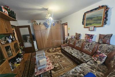 Resita, 2 Cam. Cf. 1, Mobilat Utilat, Bulevard, Micro 2 - 11