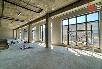 Spațiu comercial, de 245.36000061035 mp, în Torontalului - 2