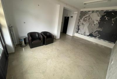 Apartament 2 camere, 50 mp + curte 60 mp, toate utilitățile - 9