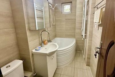 Apartament cu 3 camere, mobilat în Pajura - 8