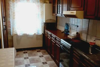 Apartament cu 3 camere decomandat în Central - 4