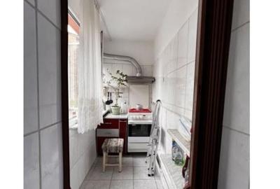 Apartament cu 3 camere decomandat în Iancului - 2