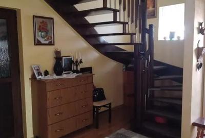 Casă cu 4 camere cu Teren 600 Mp în Tișăuți