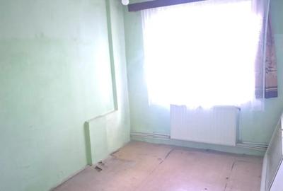 Apartament cu 2 camere semidecomandat în Micro 15 - 3