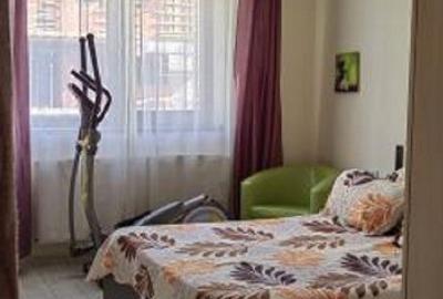 Apartament cu 3 camere decomandat în Central - 4