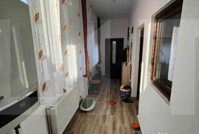 Apartament cu 3 camere decomandat în UTA - 12