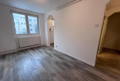 Apartament cu 2 camere semidecomandat în Dacia