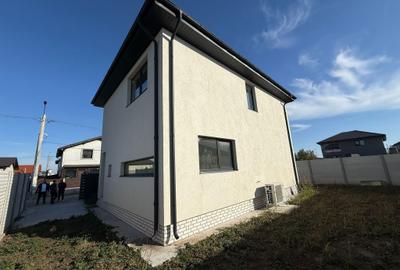 <Casa individuala cu pompa de caldura P+1E> 4 camere 2 bai 280 mp teren - 3