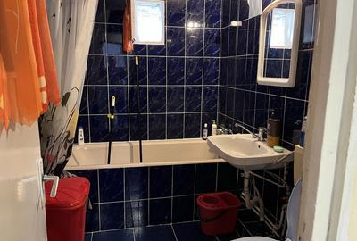 Apartament cu 3 camere semidecomandat în Central - 3