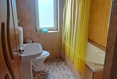Casă cu 3 camere cu Teren 500 Mp în Tomești - 2
