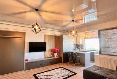 Direct proprietar  , ofer spre vânzare un studio într-unul bloc de 10 nivele  mo - 2