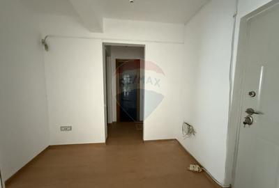 Spatiu comercial de vanzare in zona Tomis Nord Ciresica Constanta Spatiu comercial de vanzare in zona Tomis Nord Ciresica Constanta - 4