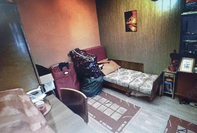 Vand apartament cu 3camere in zona Pia?a Dacia Vand apartament cu 3camere in zona Pia?a Dacia - 7