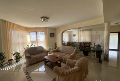 Casă cu 4 camere cu Teren 853 Mp în Păulești - 4