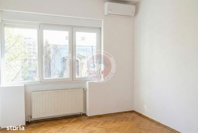 Apartament cu 5 camere decomandat în Romană - 6