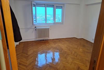 Apartament 4 camere Titulescu - 3