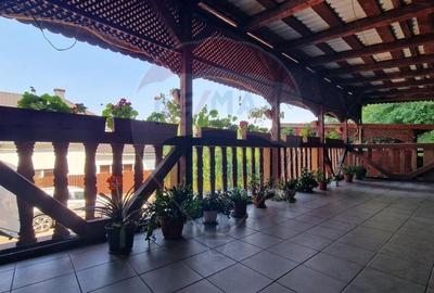 Casă cu 5 camere de vânzare în zona Central comision 0 - 22