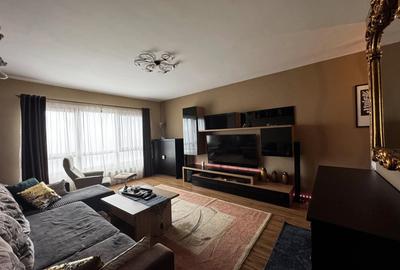 Apartament cu 3 camere decomandat în Metalurgiei - 1
