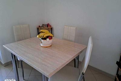 Apartament cu 4 camere decomandat în Confecții - 5