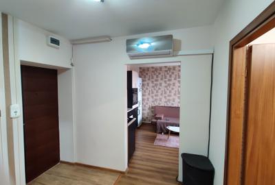 Garsonieră decomandată în Central - 1