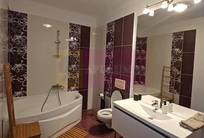 Casă cu 6 camere cu Teren 508 Mp în Central - 8