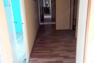 Apartament 3 camere, 75mp, etaj 4, foarte spa?ios, zona Cina din Tecuci - 10