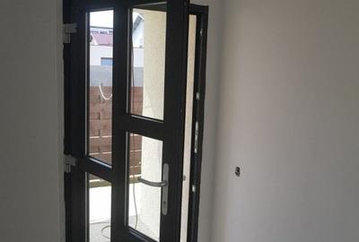 Vila in duplex, parter + etaj + beci, Otopeni - 12