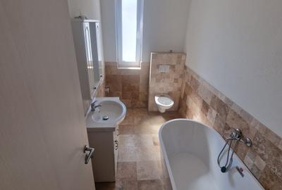 Apartament cu 2 camere decomandat în Central - 3