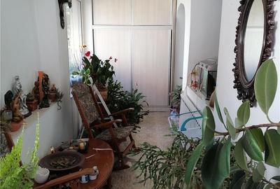 Casă cu 3 camere în Central - 2