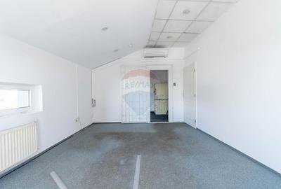 Casă individuală cu 12 camere cu Teren 153 Mp în Semicentral - 24