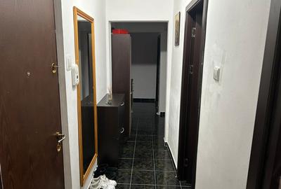 Apartament cu 3 camere în Central - 1