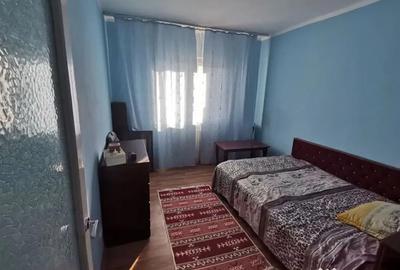 Apartament cu 3 camere decomandat în Piața Centrală - 5