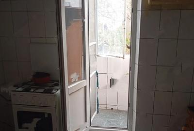 Garsonieră decomandată, mobilată în Panduri - 4