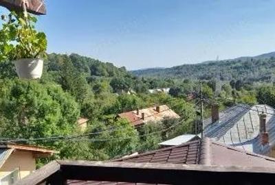 Casă cu 5 camere în Central - 6