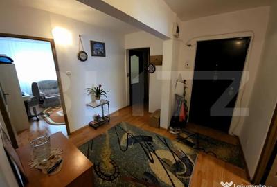 Apartament cu 4 camere decomandat în Calea Moldovei - 10