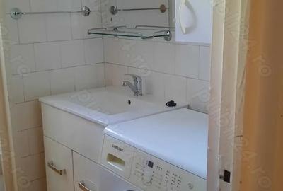 Apartament 4 camere de inchiriat, str. Carpa?i - 10