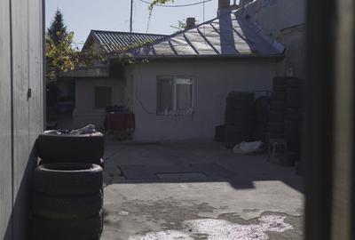 Casă cu 3 camere în Prelungirea Ghencea - 8